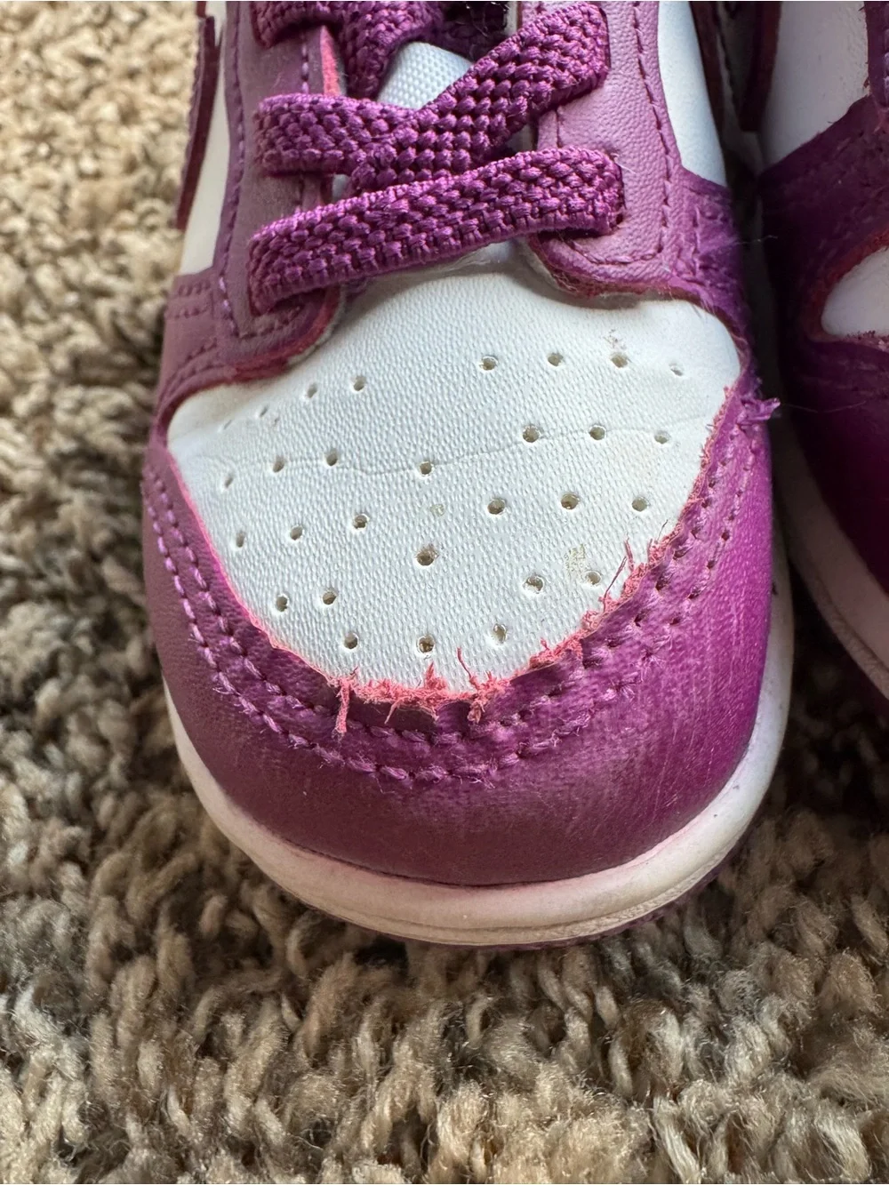 Nike Kids Purple and White Low-Top Sneakers with Hook-and-Loop Strap
